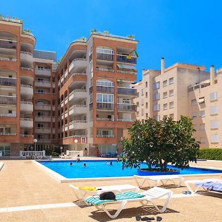 Uhc Center Apartments 살루 외부 사진