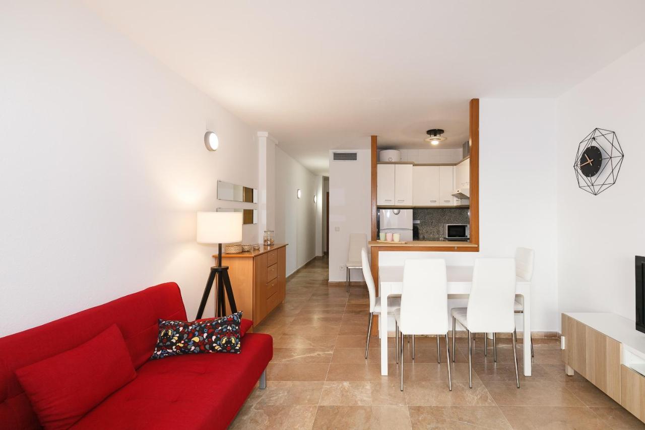 Uhc Center Apartments 살루 외부 사진
