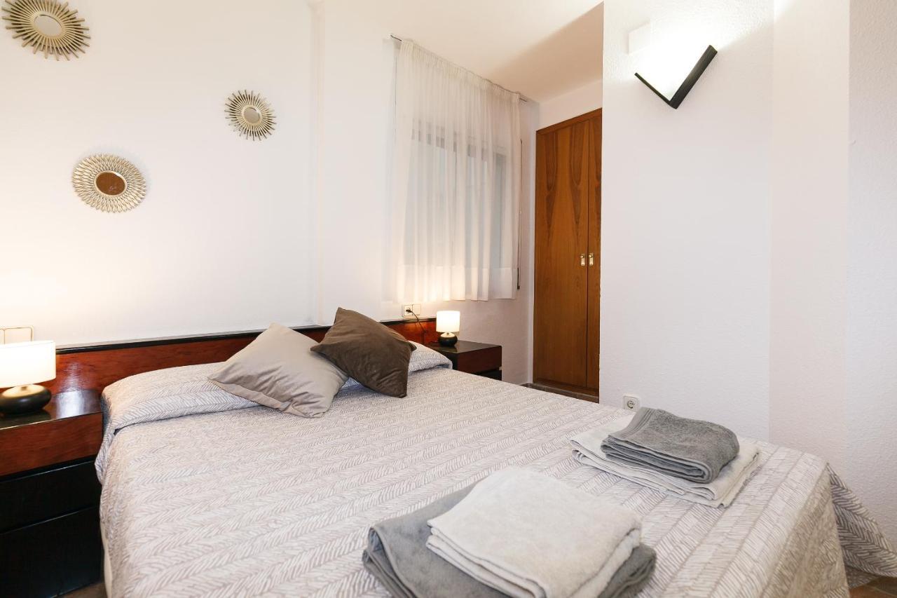 Uhc Center Apartments 살루 외부 사진