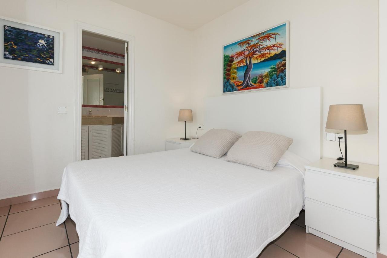 Uhc Center Apartments 살루 외부 사진