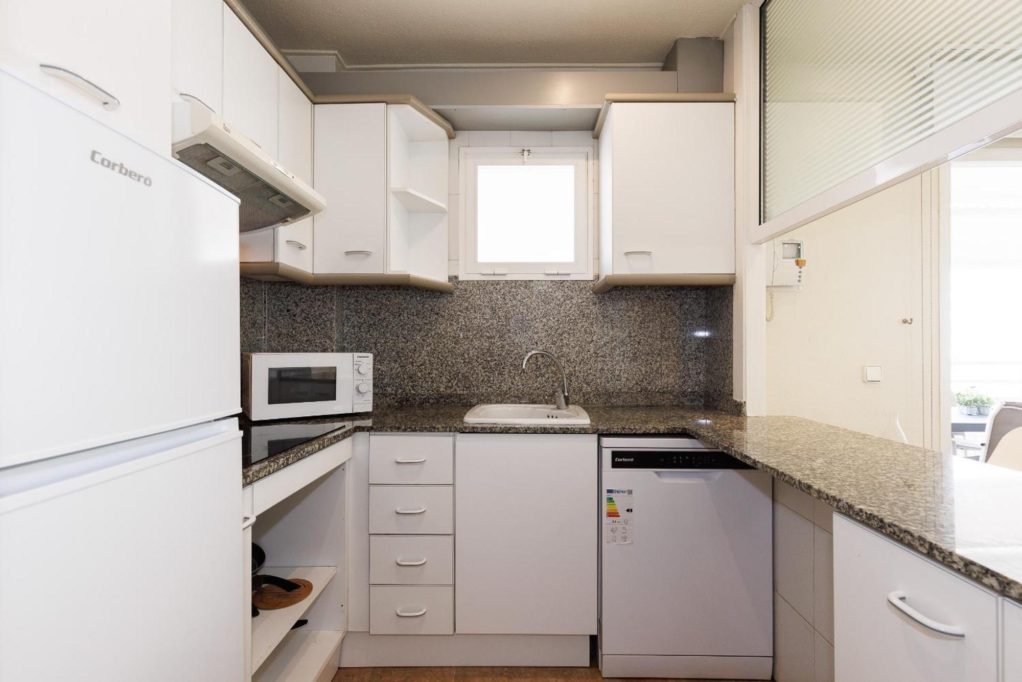 Uhc Center Apartments 살루 외부 사진