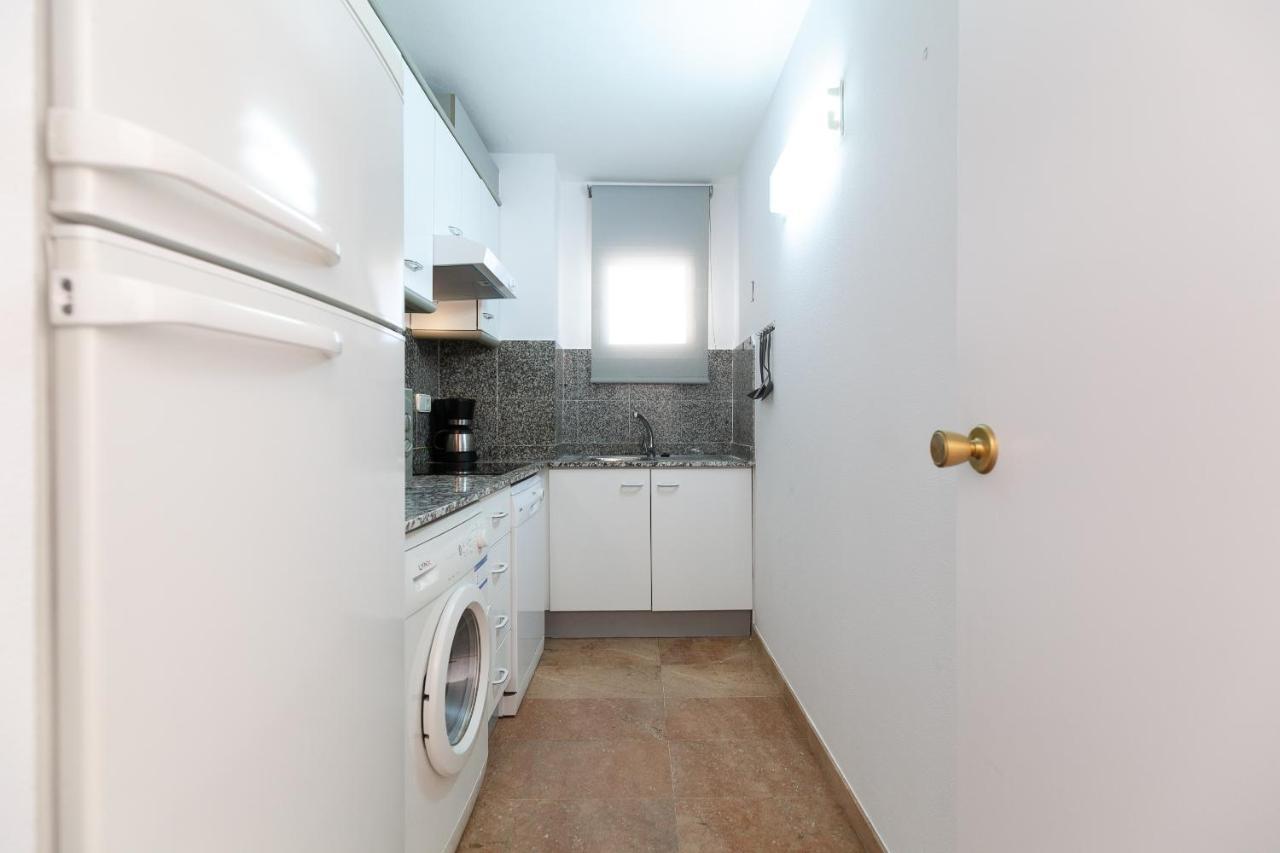 Uhc Center Apartments 살루 외부 사진